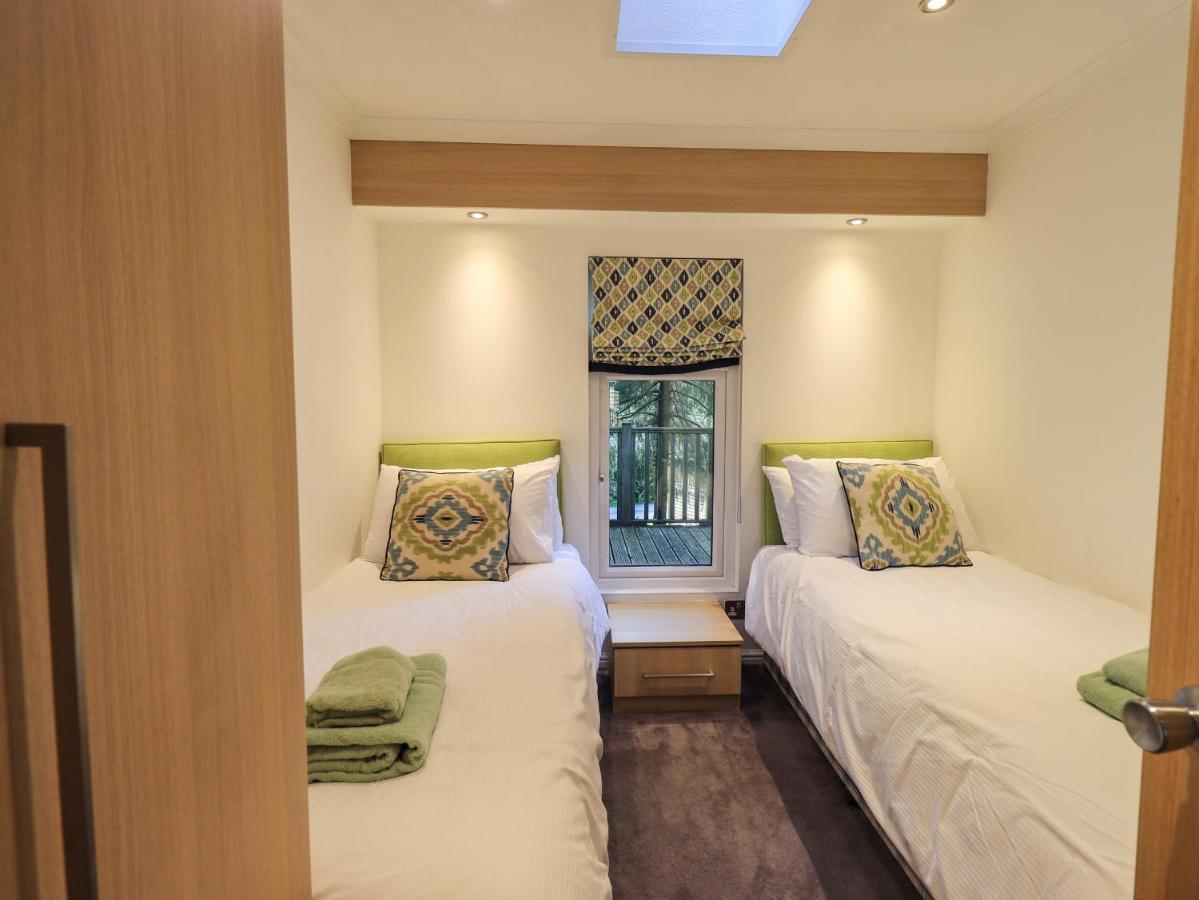 Forest Pines Lodge 鲍内斯温德米尔 外观 照片